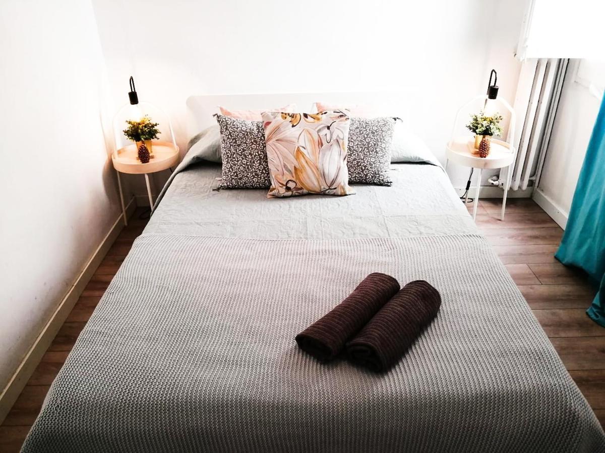 By Paseo De Gracia Rooms バルセロナ エクステリア 写真